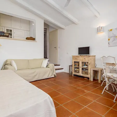 La Caletta - *